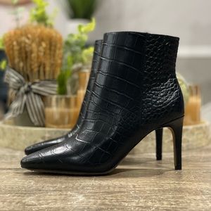 Vince Camuto Womens Allost Bootie Ankle 